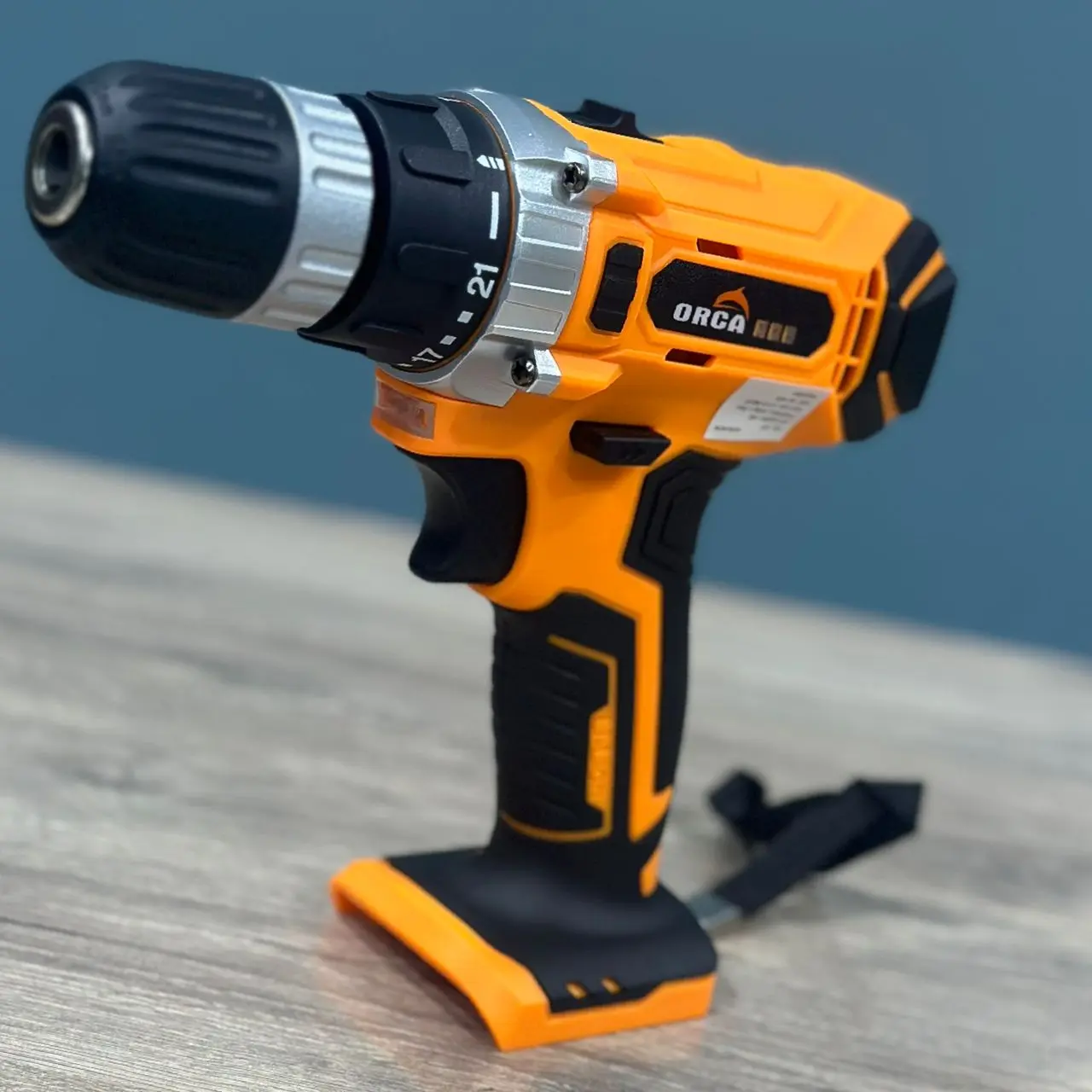 VISSEUSE PERCEUSE ORCA CD318 LCD SANS FIL 18V SANS BATTERIE